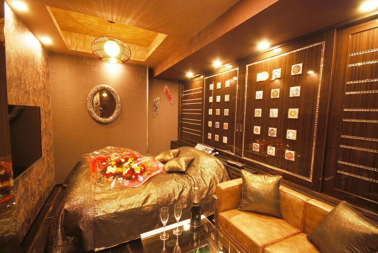 Hotel del amor Sara Kinshicho (adults Only) *